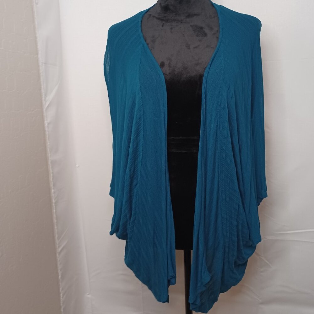 Women's Laila Jayde Spring Lightweight Cardigan with sm flaw pin hole under‎ arm